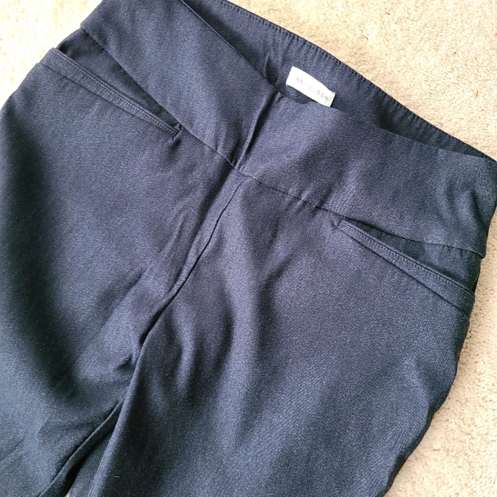 Dress pants perfect for the office or a night out.